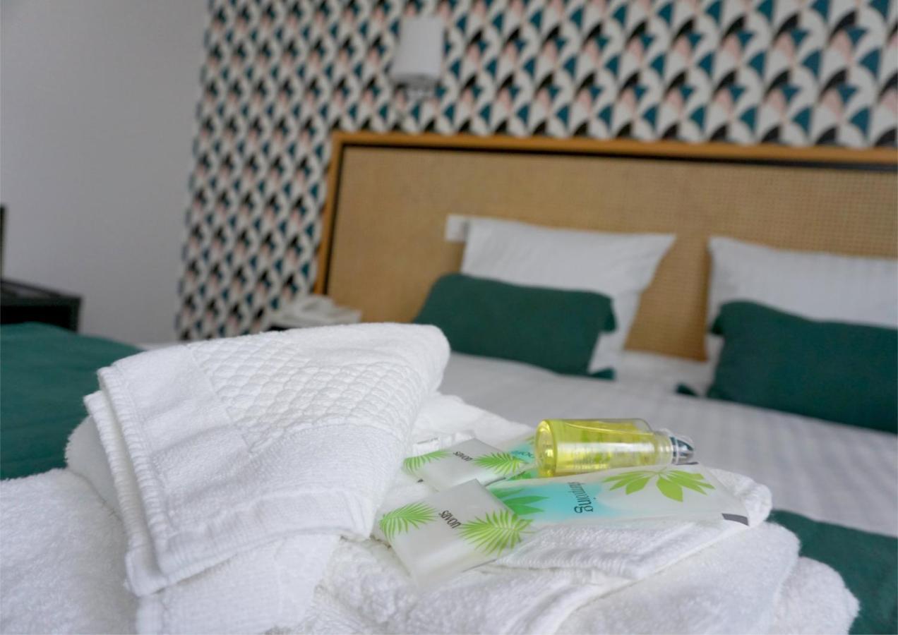 Hotel Le Glacier Villeneuve-sur-Lot Zewnętrze zdjęcie