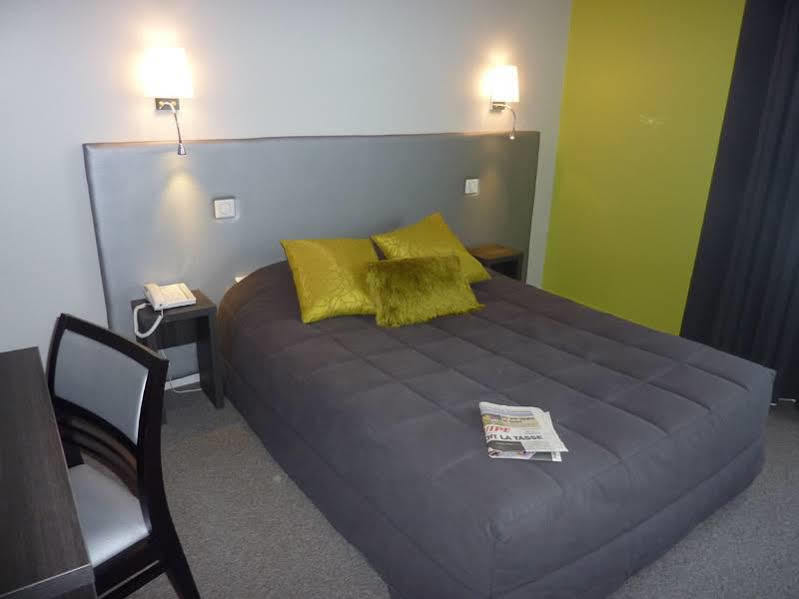 Hotel Le Glacier Villeneuve-sur-Lot Zewnętrze zdjęcie